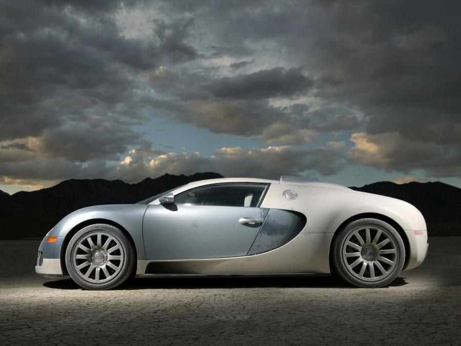  Bugatti Veyron 16.4 2005 года  (US) (фото 10 из 17)